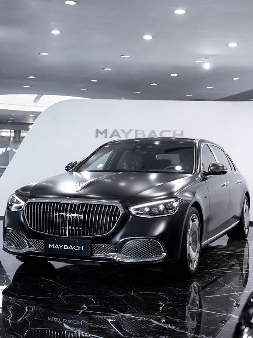 东莞石排镇德梦曼企业管理咨询岚图汽车的售后服务让用户无忧出行，迈巴赫未来的豪华车趋势